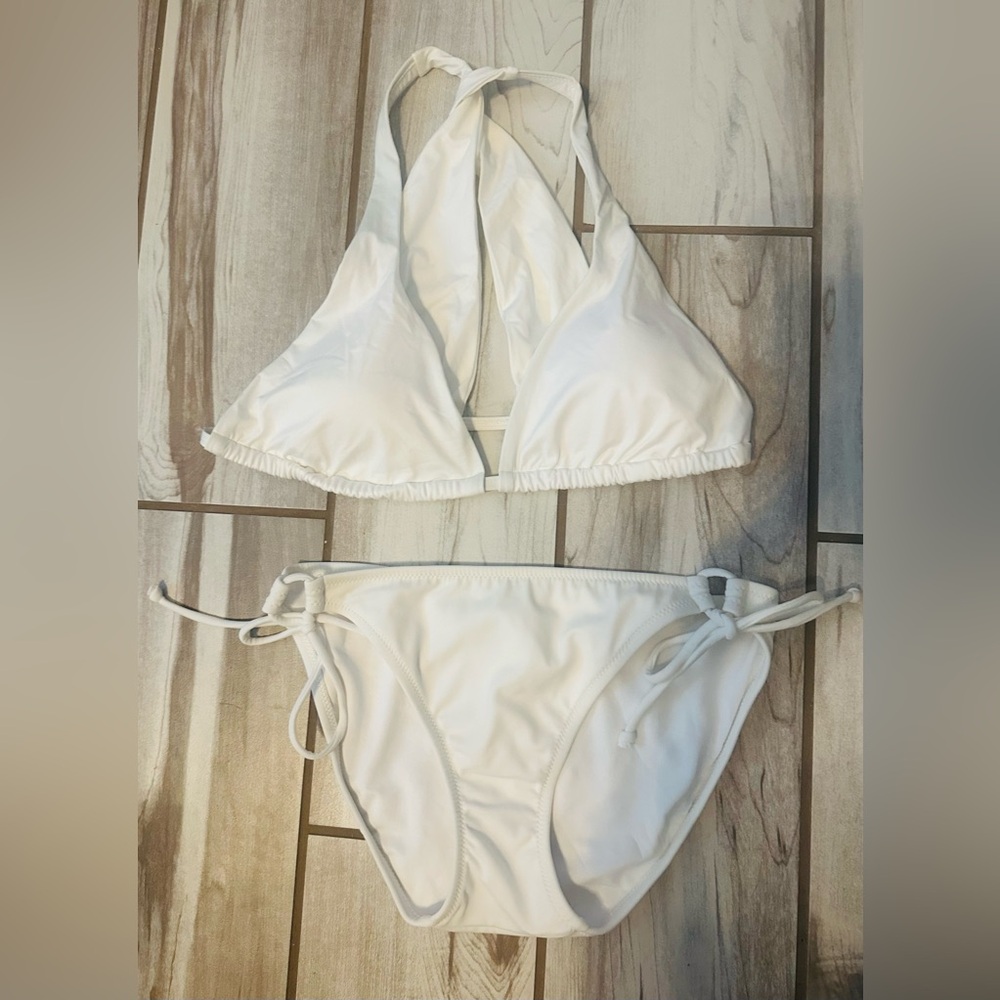 Victoria’s Secret: White Racer Back Bikini, L & M